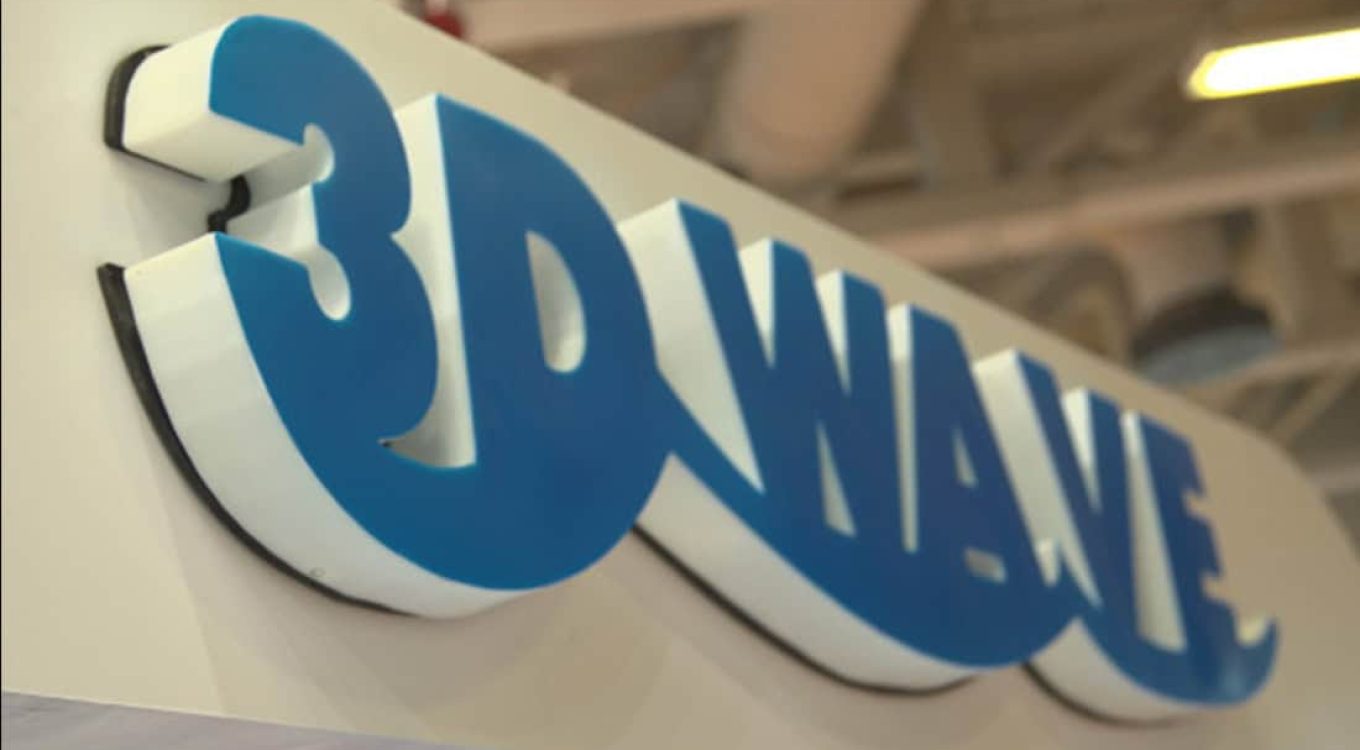 Letra Corporea 3D en color azul y blanco, letras en 3D para señalización y decoración corporativa, estilo moderno y llamativo, aplicación en interior y exterior.